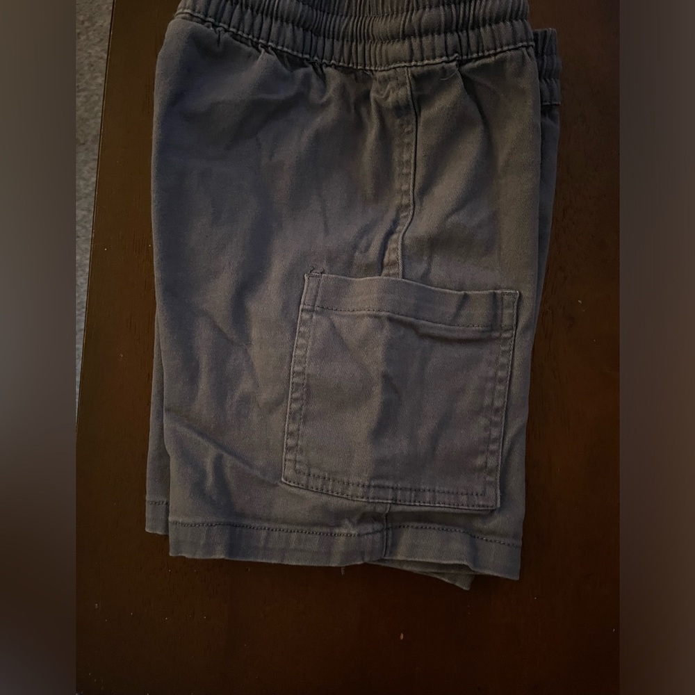 Kids clothes bundle - Picture 14 of 16